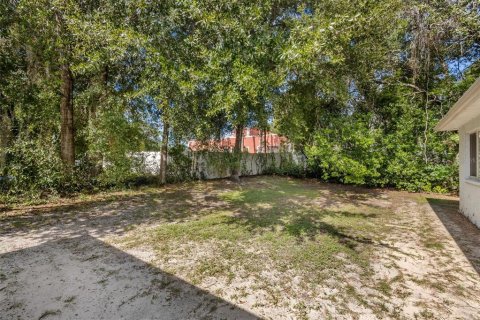House in Spring Hill, Florida 3 bedrooms, 111.48 sq.m. № 2418992 - photo 27