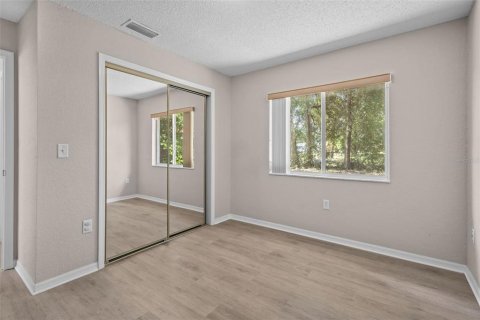 House in Spring Hill, Florida 3 bedrooms, 111.48 sq.m. № 2418992 - photo 19