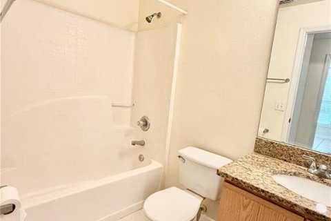 Villa ou maison à louer à Orlando, Floride: 3 chambres, 106.65 m2 № 2113527 - photo 6