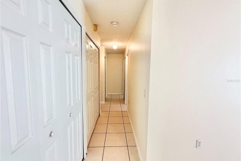 Villa ou maison à louer à Orlando, Floride: 3 chambres, 106.65 m2 № 2113527 - photo 5