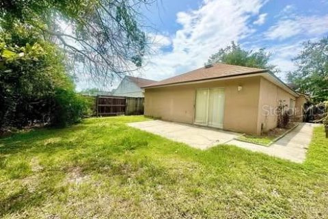 House in Orlando, Florida 3 bedrooms, 106.65 sq.m. № 2113527 - photo 14