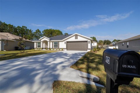 House in Palm Coast, Florida 3 bedrooms, 145.58 sq.m. № 2348000 - photo 13