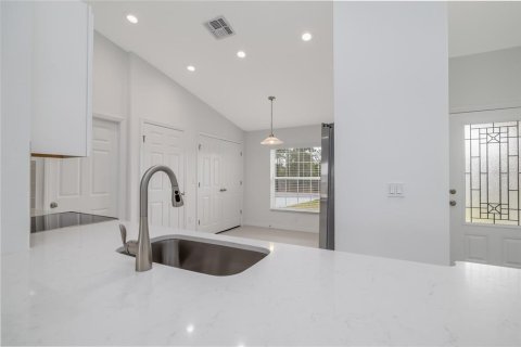House in Palm Coast, Florida 3 bedrooms, 145.58 sq.m. № 2348000 - photo 19
