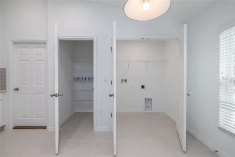 House in Palm Coast, Florida 3 bedrooms, 145.58 sq.m. № 2348000 - photo 23