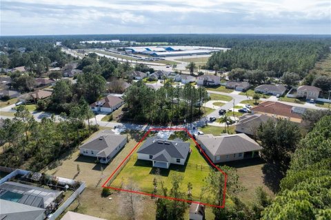House in Palm Coast, Florida 3 bedrooms, 145.58 sq.m. № 2348000 - photo 5
