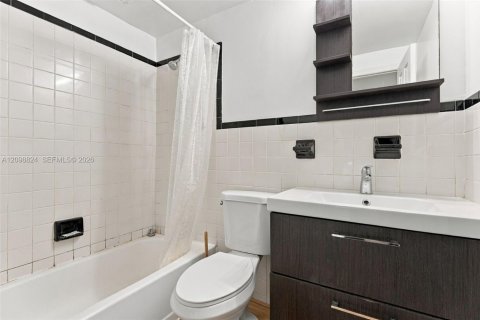 Copropriété à louer à Miami Beach, Floride: 1 chambre, 50.17 m2 № 2397646 - photo 19