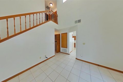Touwnhouse à louer à Clermont, Floride: 2 chambres, 115.2 m2 № 2432699 - photo 9