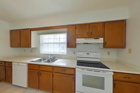 Touwnhouse à louer à Clermont, Floride: 2 chambres, 115.2 m2 № 2432699 - photo 14