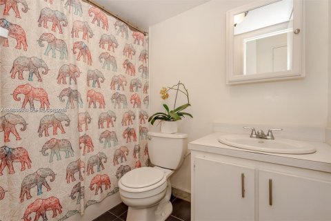 Снять в аренду кондоминиум в Майами-Бич, Флорида 1 спальня, 69.68м2, № 1992531 - фото 14