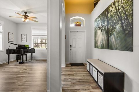 Villa ou maison à vendre à Mount Dora, Floride: 5 chambres, 298.22 m2 № 1884967 - photo 8