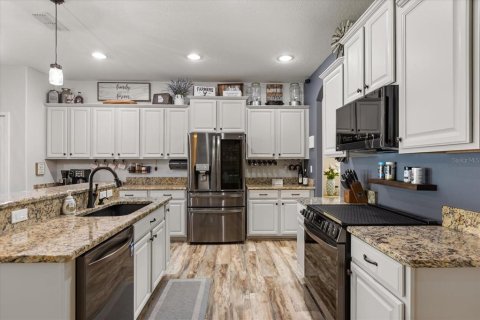 Villa ou maison à vendre à Mount Dora, Floride: 5 chambres, 298.22 m2 № 1884967 - photo 14
