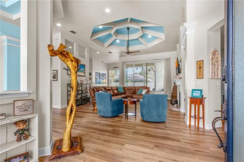 House in Ormond Beach, Florida 4 bedrooms, 237.92 sq.m. № 2283523 - photo 6