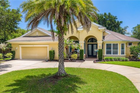 House in Ormond Beach, Florida 4 bedrooms, 237.92 sq.m. № 2283523 - photo 2