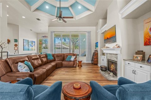 House in Ormond Beach, Florida 4 bedrooms, 237.92 sq.m. № 2283523 - photo 7