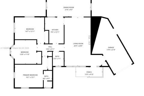 House in Miami, Florida 3 bedrooms, 151.15 sq.m. № 1950518 - photo 12