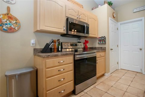 House in Wimauma, Florida 3 bedrooms, 158.31 sq.m. № 1784752 - photo 23