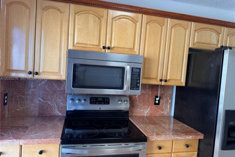 Villa ou maison à vendre à Homestead, Floride: 3 chambres, 131.09 m2 № 2346654 - photo 6