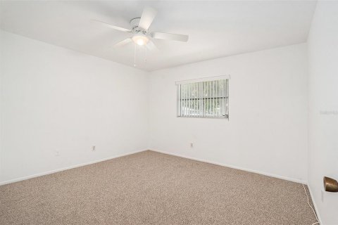 Villa ou maison à vendre à Palm Harbor, Floride: 2 chambres, 92.9 m2 № 1837395 - photo 16