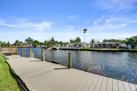 Villa ou maison à vendre à Hollywood, Floride: 3 chambres, 121.14 m2 № 2413294 - photo 8