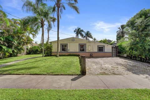 Villa ou maison à Hollywood, Floride 3 chambres, 121.14 m2 № 2413294