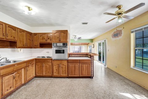 Villa ou maison à vendre à Hollywood, Floride: 3 chambres, 121.14 m2 № 2413294 - photo 27