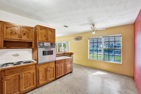 Villa ou maison à vendre à Hollywood, Floride: 3 chambres, 121.14 m2 № 2413294 - photo 28