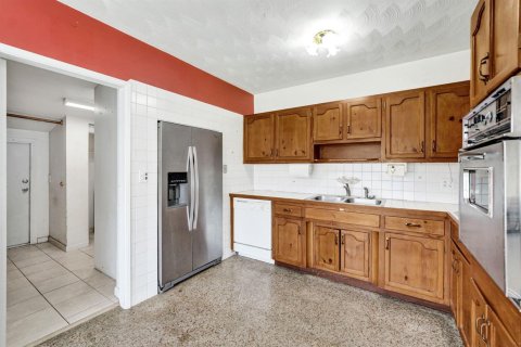 Villa ou maison à vendre à Hollywood, Floride: 3 chambres, 121.14 m2 № 2413294 - photo 30