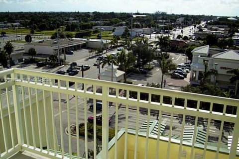 Condominio en alquiler en Boynton Beach, Florida, 1 dormitorio, 74.79 m2 № 2145722 - foto 11