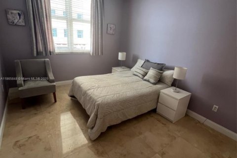 Copropriété à vendre à Coral Gables, Floride: 3 chambres, 124.21 m2 № 1896694 - photo 22