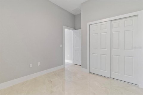 Casa en venta en Port Charlotte, Florida, 3 dormitorios, 168.15 m2 № 2218478 - foto 6