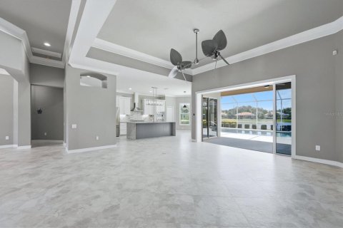 Villa ou maison à vendre à University Park, Floride: 3 chambres, 289.76 m2 № 2220709 - photo 12