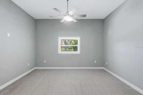Villa ou maison à vendre à University Park, Floride: 3 chambres, 289.76 m2 № 2220709 - photo 30