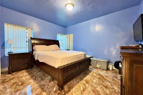 Villa ou maison à vendre à Miami, Floride: 3 chambres, 99.68 m2 № 1924081 - photo 9