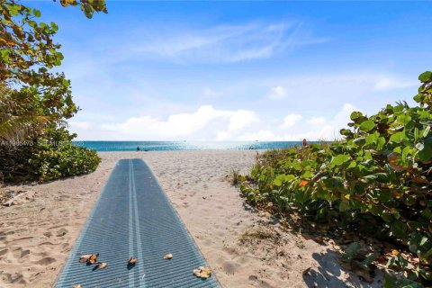 Condominio en alquiler en Pompano Beach, Florida, 1 dormitorio, 44.41 m2 № 2048197 - foto 20