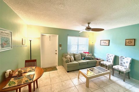 Condominio en alquiler en Pompano Beach, Florida, 1 dormitorio, 44.41 m2 № 2048197 - foto 5
