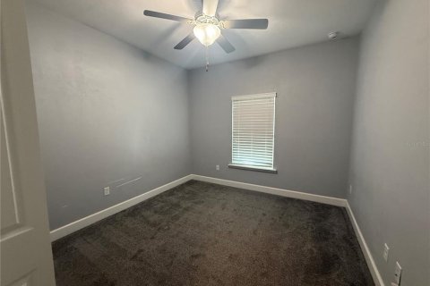House in Newberry, Florida 2 bedrooms, 140.75 sq.m. № 1806563 - photo 10