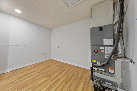 Casa en venta en Homestead, Florida, 3 dormitorios, 174.47 m2 № 2058689 - foto 26