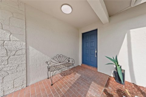 Casa en venta en Homestead, Florida, 3 dormitorios, 174.47 m2 № 2058689 - foto 4