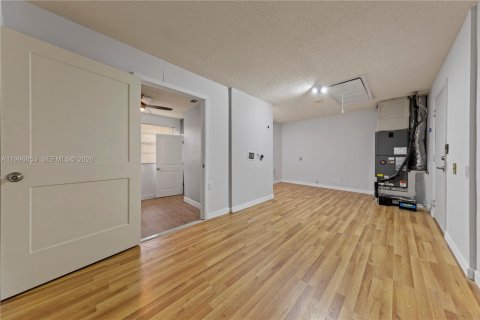 Casa en venta en Homestead, Florida, 3 dormitorios, 174.47 m2 № 2058689 - foto 27