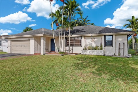 Casa en venta en Homestead, Florida, 3 dormitorios, 174.47 m2 № 2058689 - foto 3