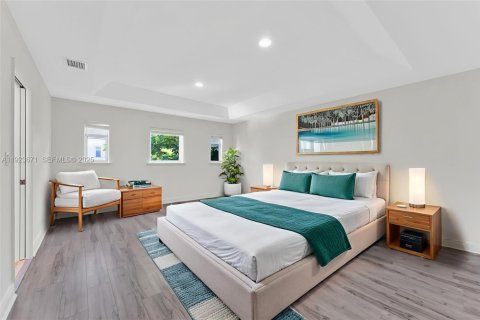 Townhouse in Palmetto Bay, Florida 3 bedrooms, 217.76 sq.m. № 1982084 - photo 3