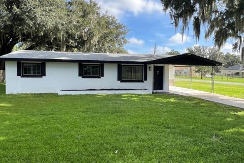 Villa ou maison à vendre à Lakeland, Floride: 3 chambres, 145.3 m2 № 2304481 - photo 2