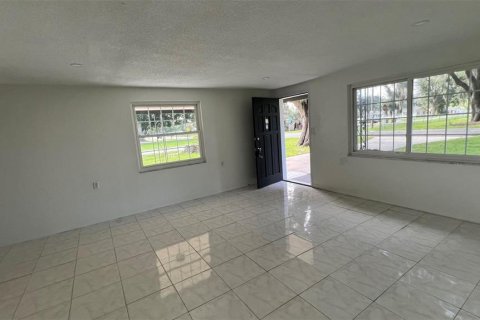 Villa ou maison à vendre à Lakeland, Floride: 3 chambres, 145.3 m2 № 2304481 - photo 6
