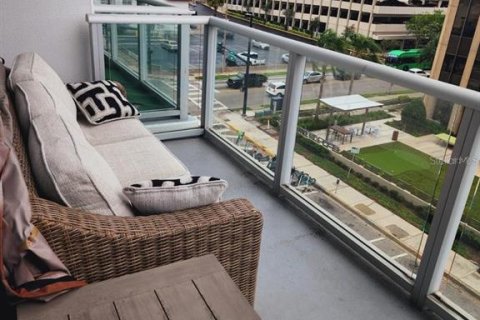 Condo in Orlando, Florida, 1 bedroom  № 1765836 - photo 14
