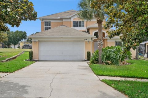 Casa en Kissimmee, Florida 5 dormitorios, 215.25 m2 № 2114772