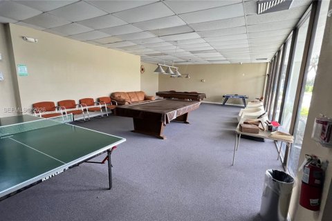 Condominio en venta en Lauderhill, Florida, 2 dormitorios, 106.65 m2 № 2024870 - foto 21