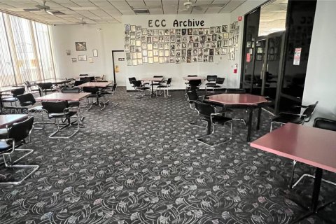 Condominio en venta en Lauderhill, Florida, 2 dormitorios, 106.65 m2 № 2024870 - foto 22