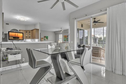 Condominio en venta en Punta Gorda, Florida, 3 dormitorios, 221.39 m2 № 2223533 - foto 20