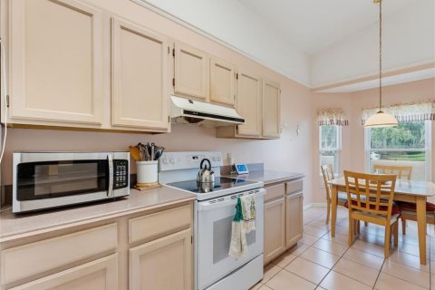 Villa ou maison à vendre à Lakeland, Floride: 2 chambres, 124.02 m2 № 2405639 - photo 13