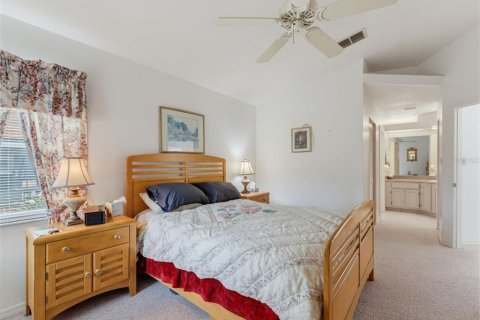 Villa ou maison à vendre à Lakeland, Floride: 2 chambres, 124.02 m2 № 2405639 - photo 19